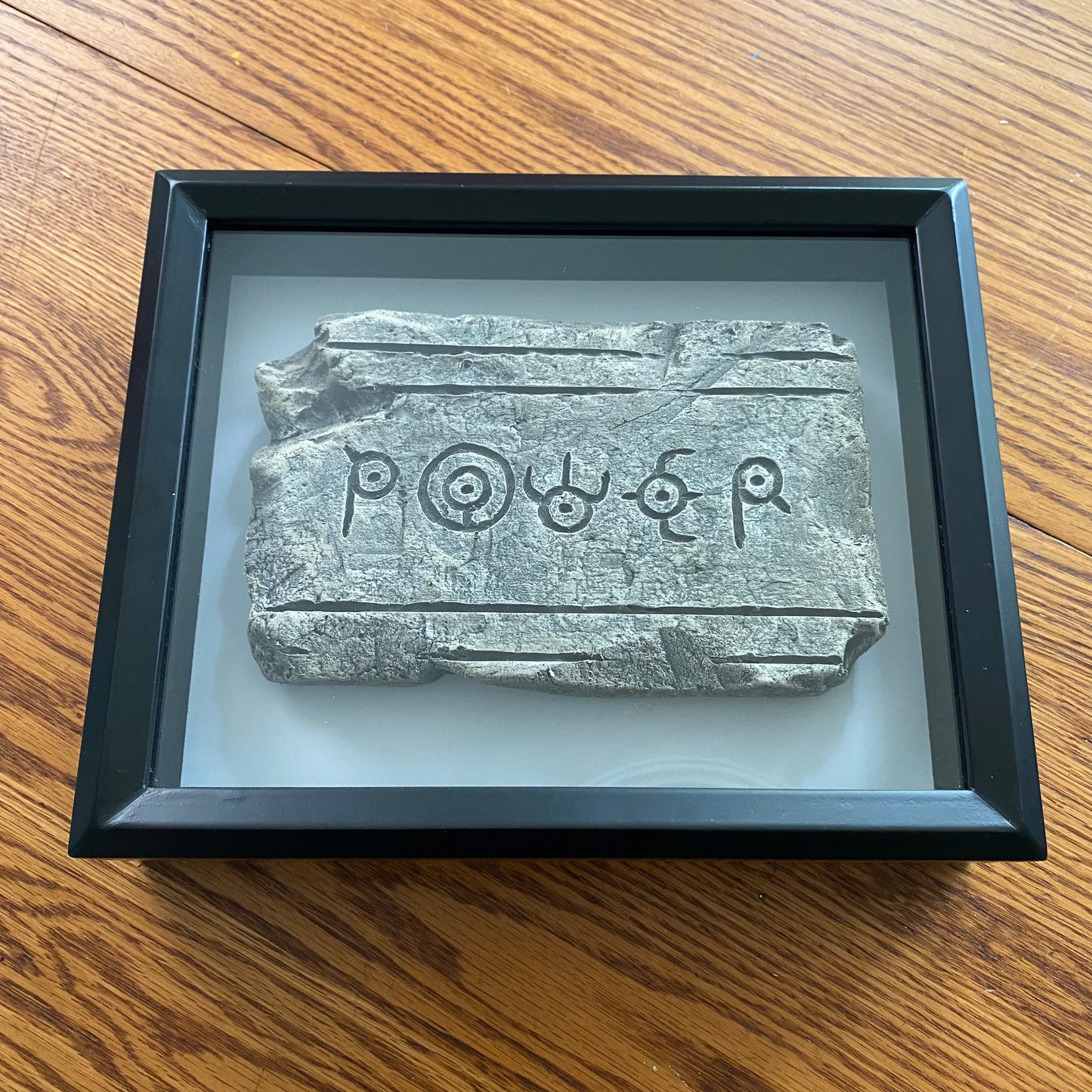 Unown Tablet Framed Display